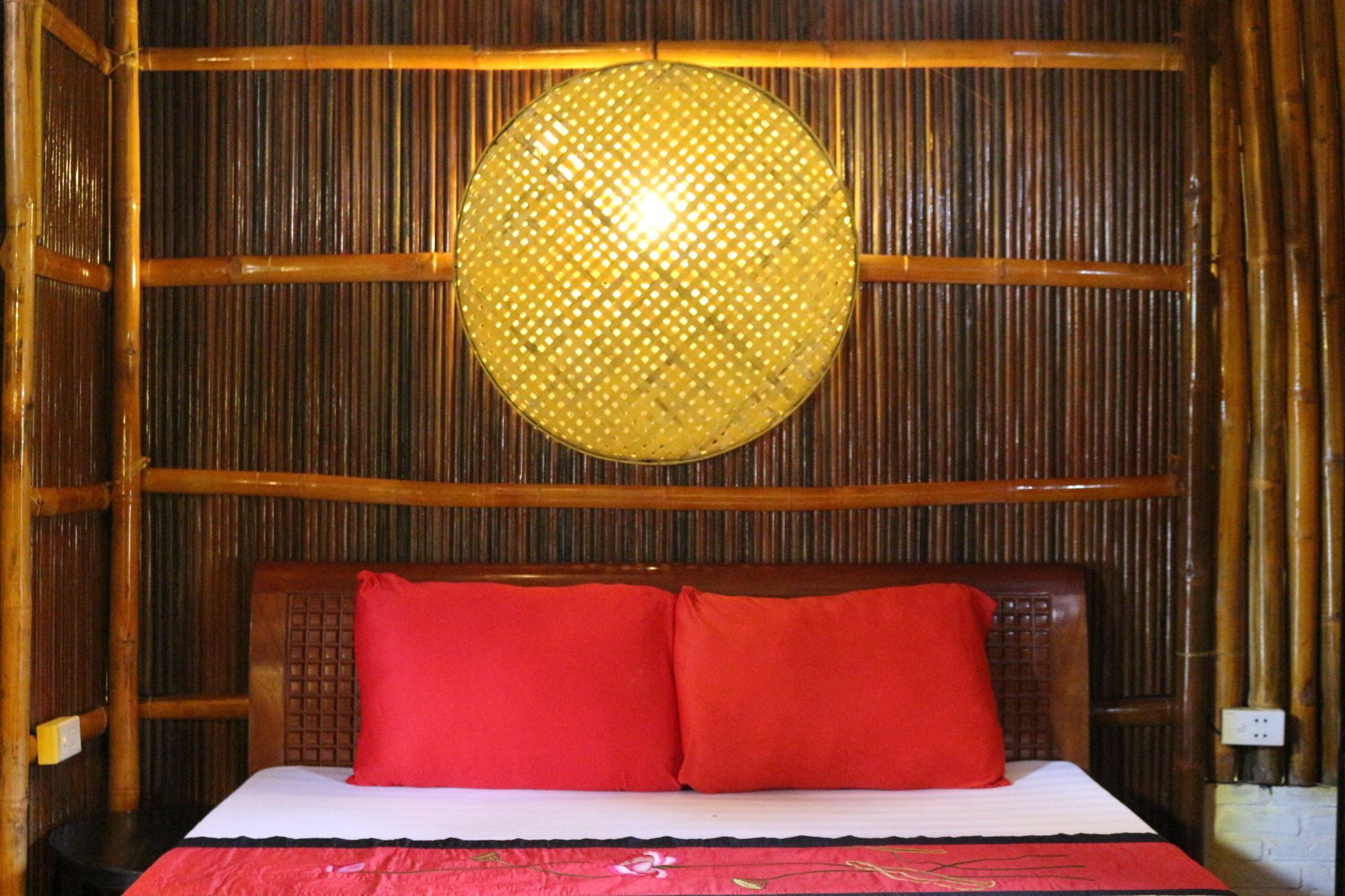 Hotel Under The Coconut Tree à Hội An Extérieur photo